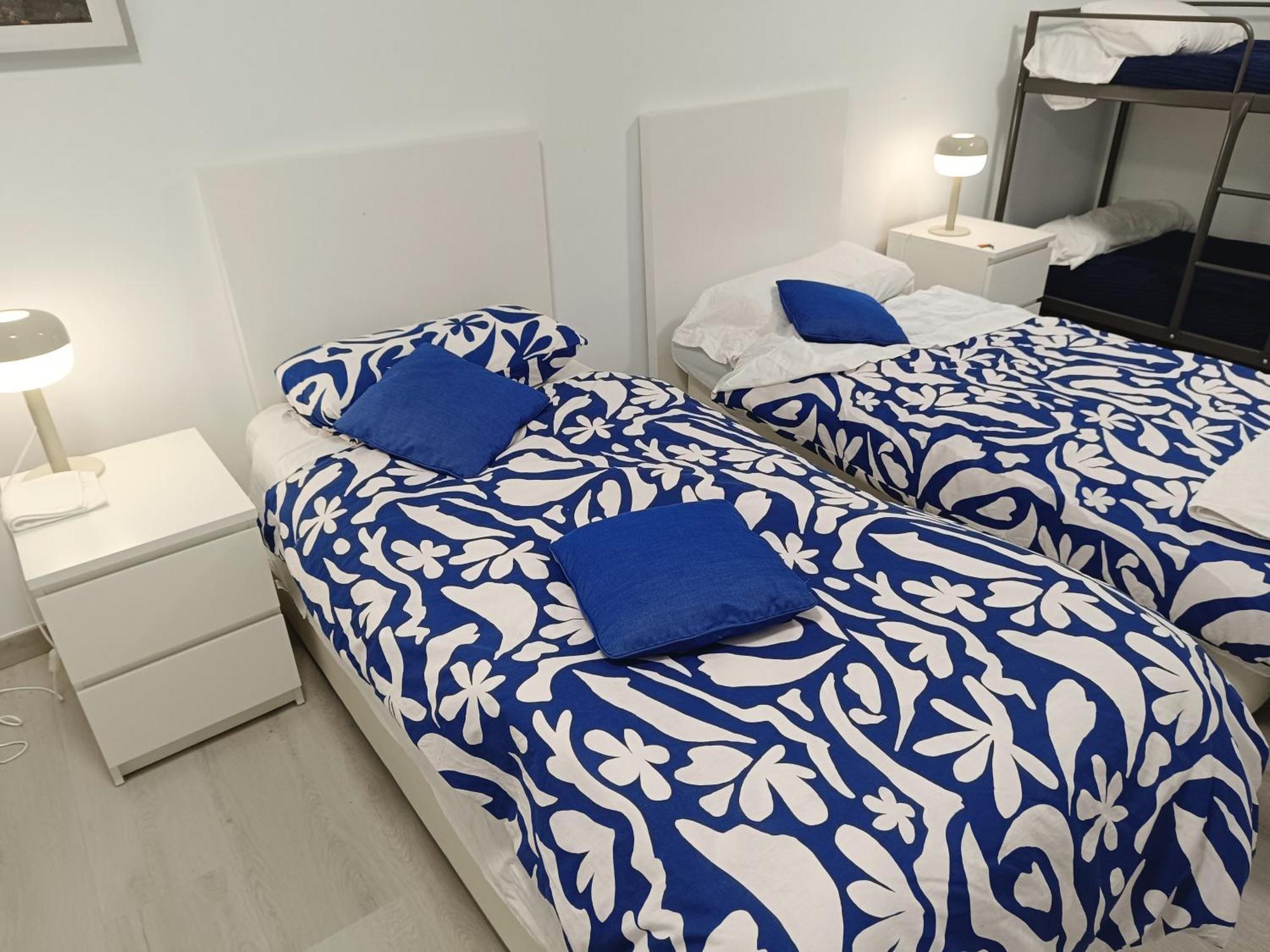 2-Centro Hab Compartida Masculina 8X Bed & Breakfast Madrid Ngoại thất bức ảnh